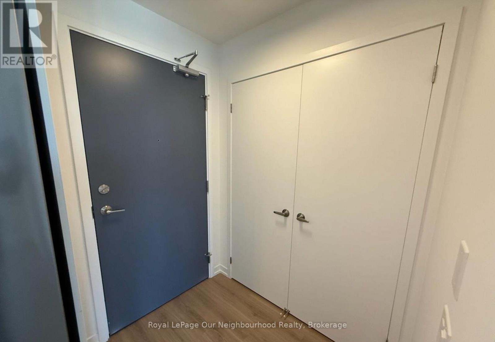 1020 - 2485 Eglinton Avenue W, Mississauga, Ontario  L5M 2T1 - Photo 2 - W13008554