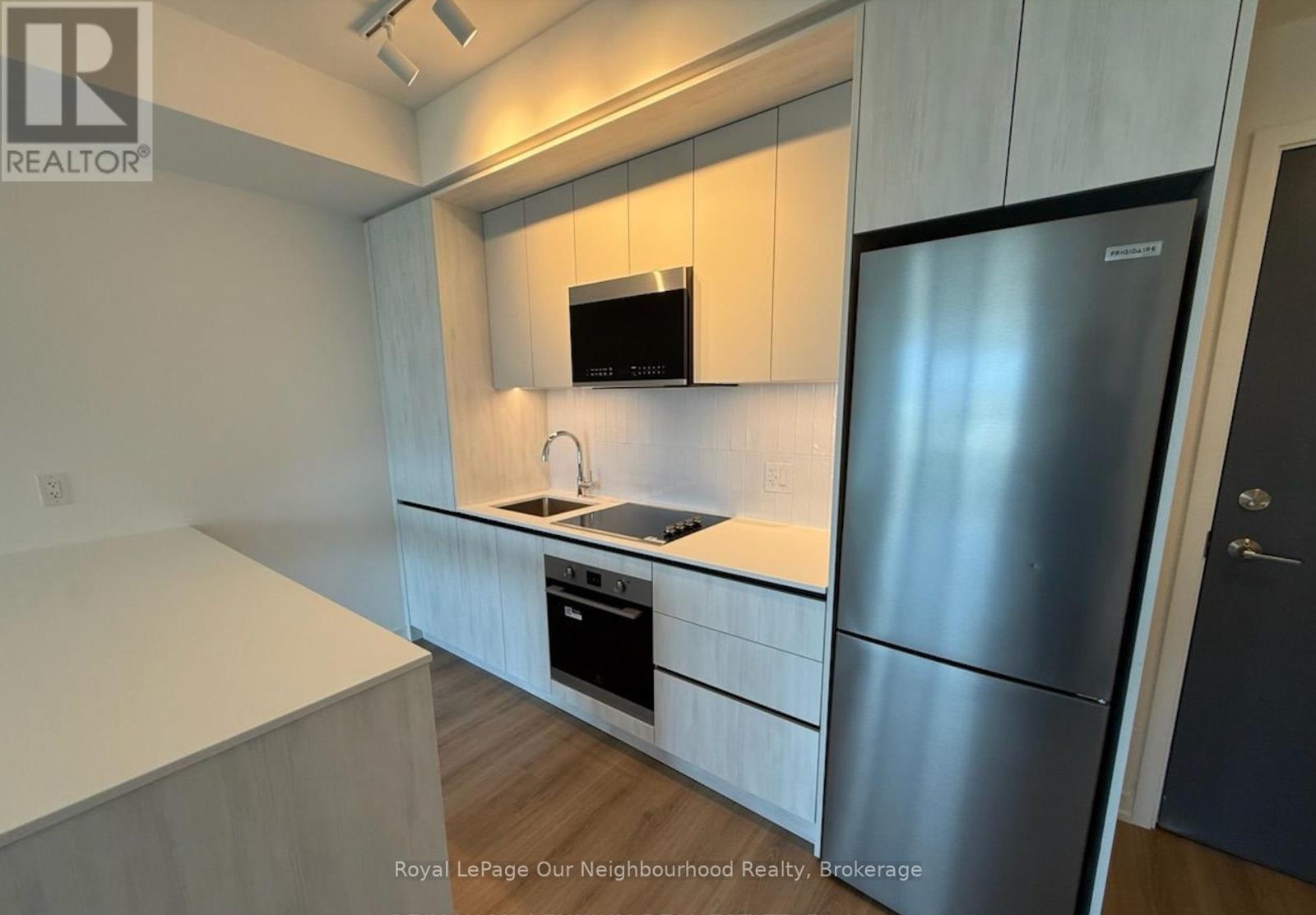 1020 - 2485 Eglinton Avenue W, Mississauga, Ontario  L5M 2T1 - Photo 4 - W13008554