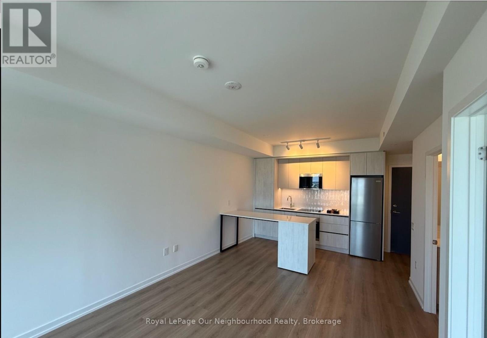 1020 - 2485 Eglinton Avenue W, Mississauga, Ontario  L5M 2T1 - Photo 5 - W13008554