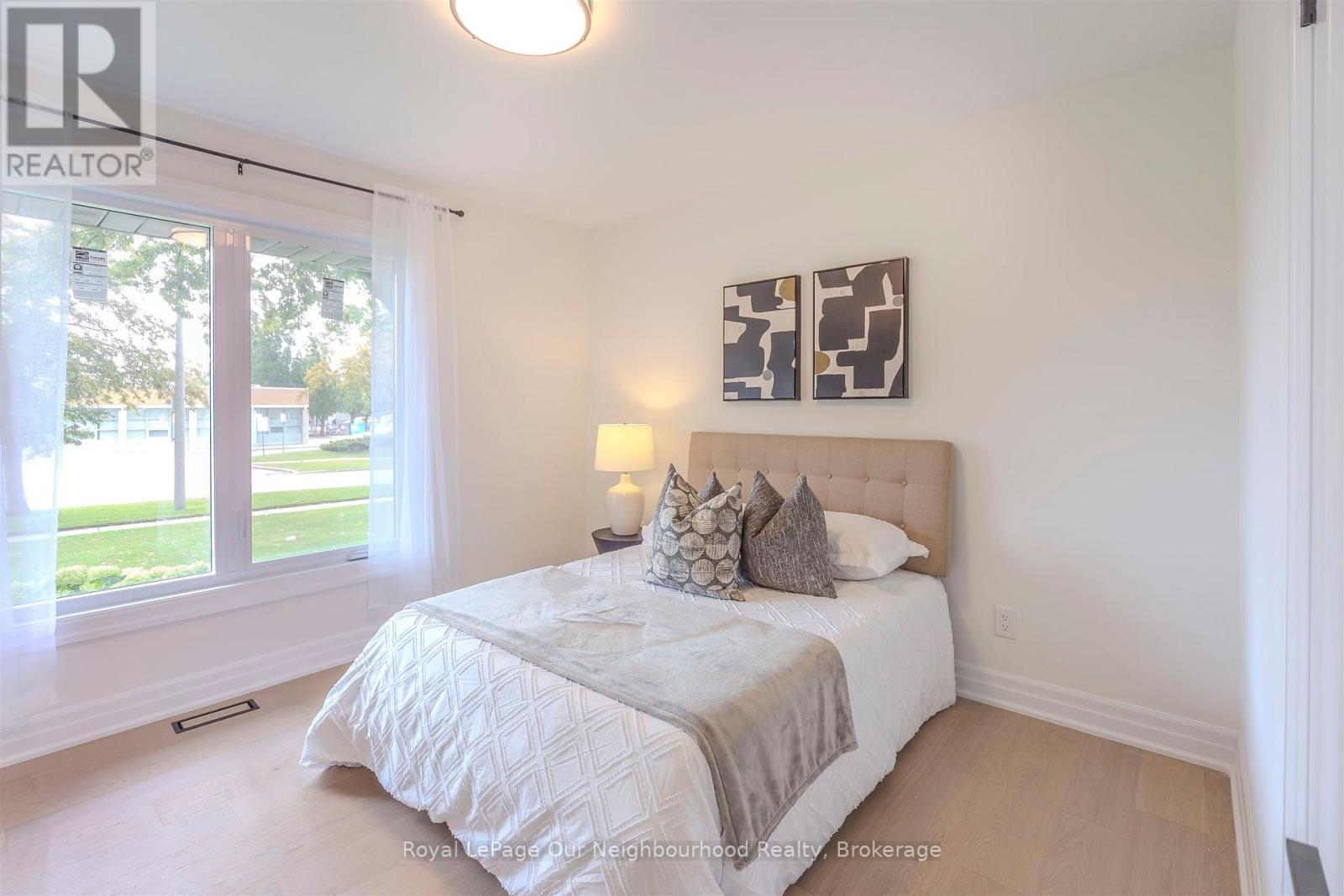 1253 Melton Drive, Mississauga, Ontario  L4Y 1L6 - Photo 32 - W13008582