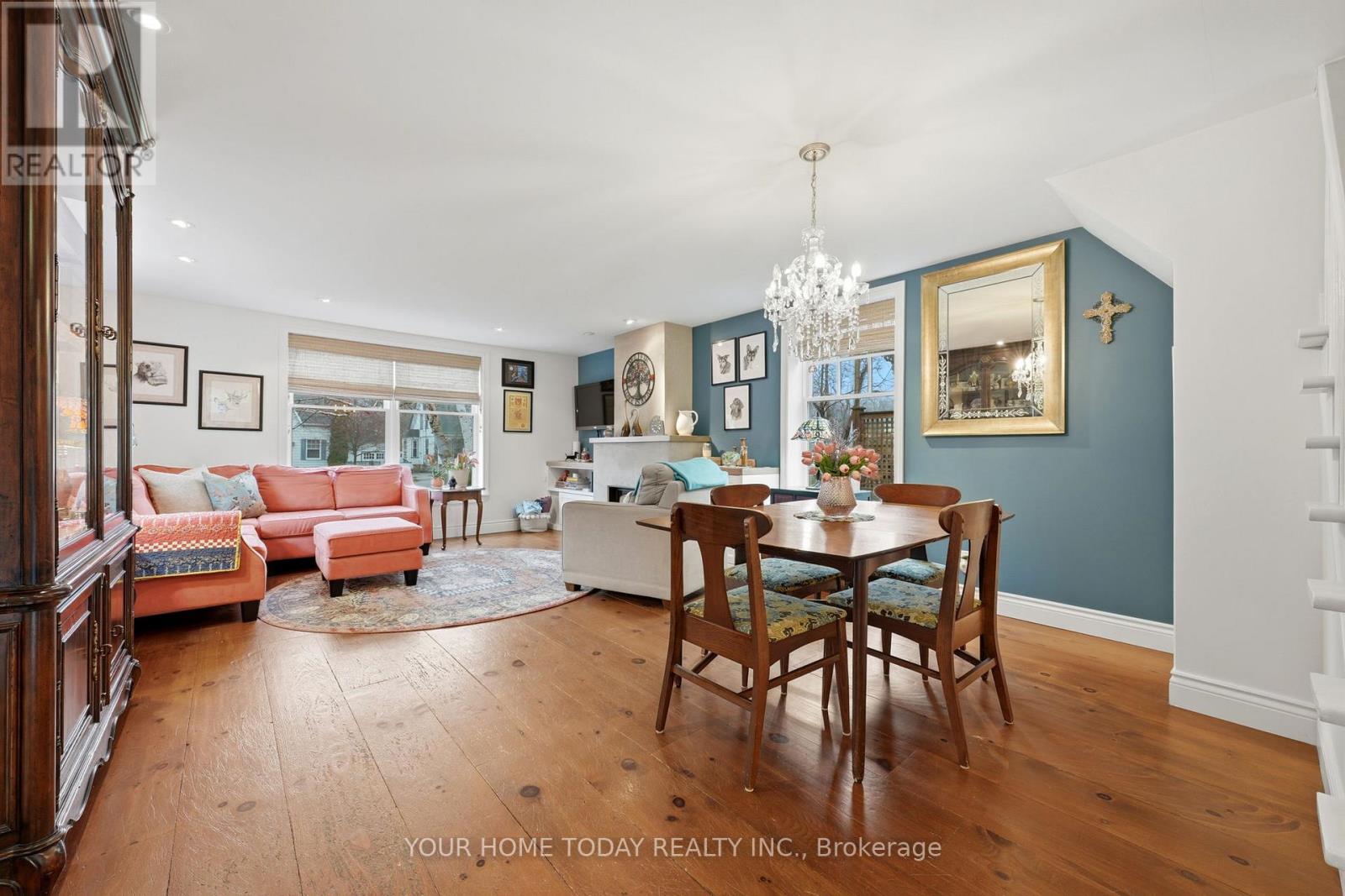 36 Queen Street, Halton Hills, Ontario  L7G 2E6 - Photo 6 - W13008614