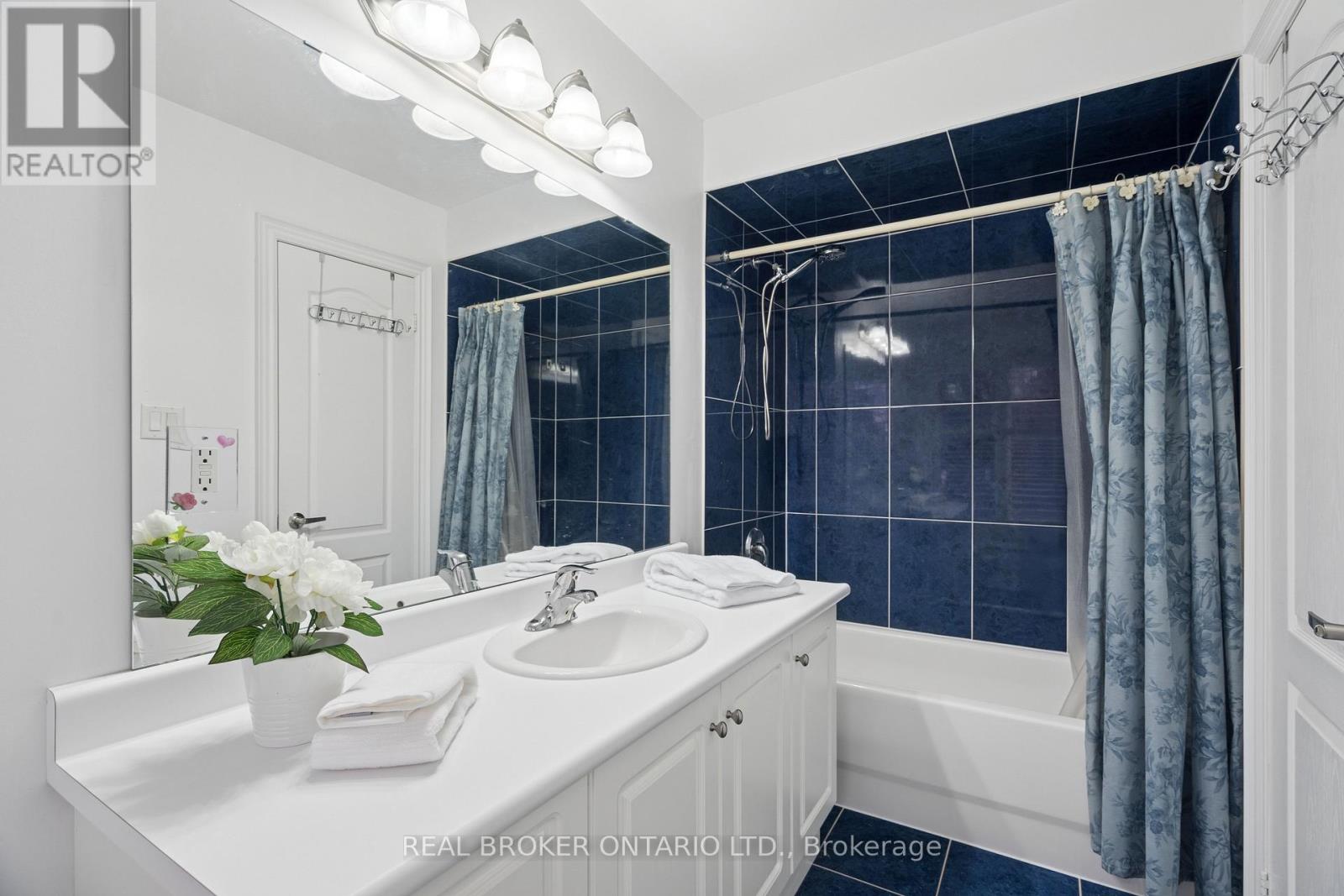 1583 Hallstone Road, Brampton, Ontario  L6Y 5K8 - Photo 36 - W13008622