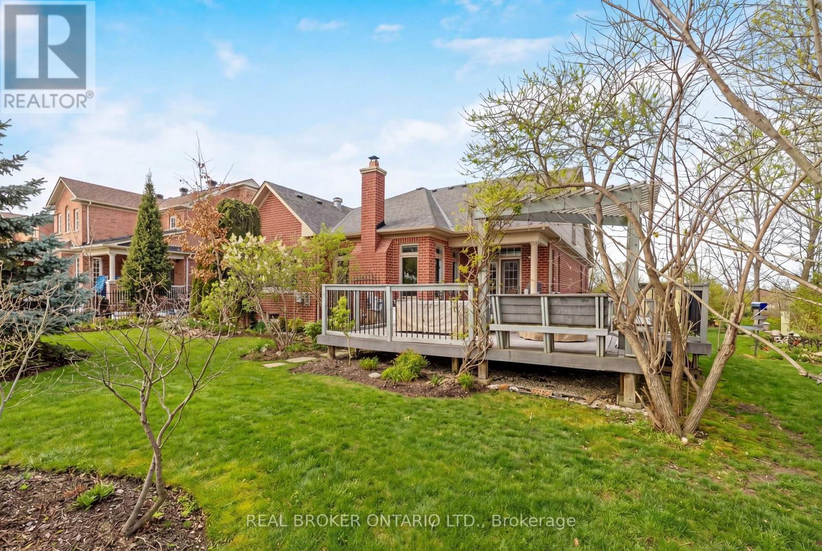 1583 Hallstone Road, Brampton, Ontario  L6Y 5K8 - Photo 40 - W13008622