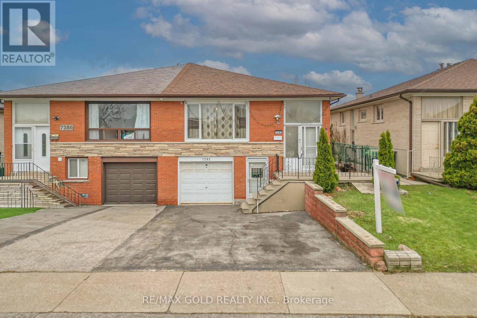 7282 SHALLFORD ROAD, Mississauga, Ontario