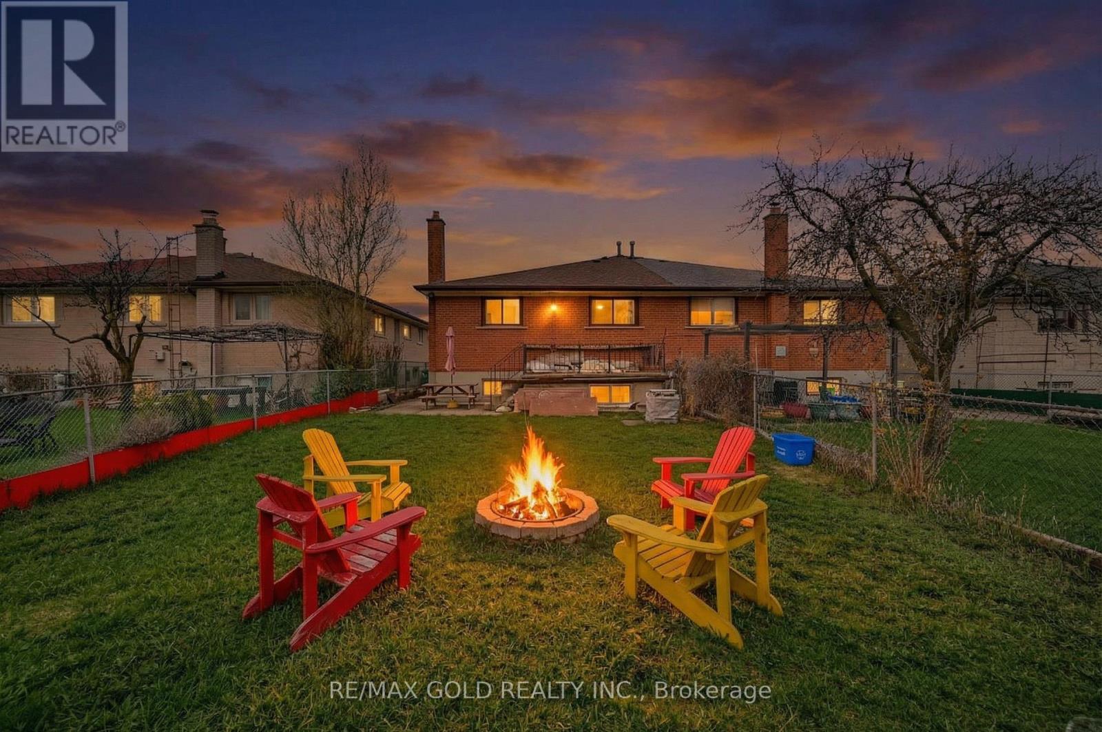 7282 Shallford Road, Mississauga, Ontario  L4T 2P7 - Photo 48 - W13008644