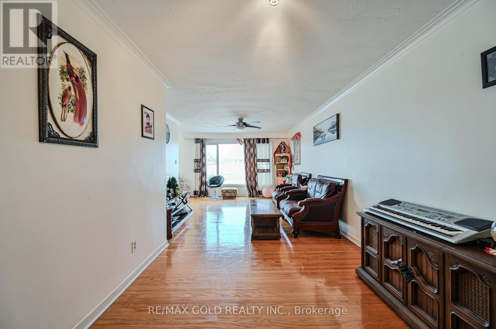 7282 Shallford Road, Mississauga, Ontario  L4T 2P7 - Photo 9 - W13008644