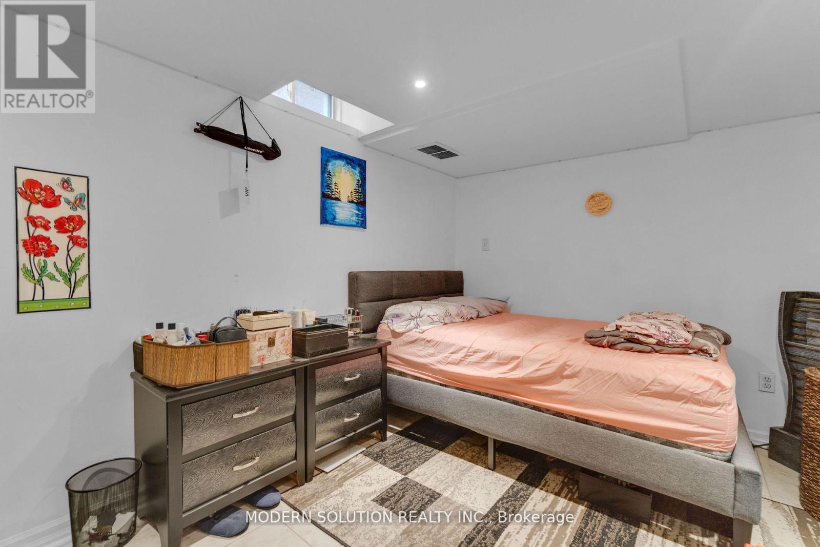 552 Wildgrass Road, Mississauga, Ontario  L5B 4H7 - Photo 40 - W13008658