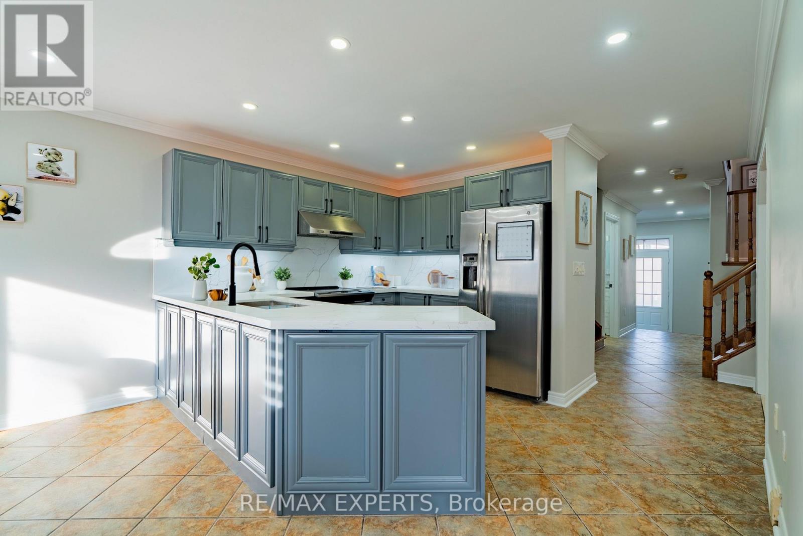 96 Sedgewick Circle, Brampton, Ontario  L7A 2P6 - Photo 11 - W13008680