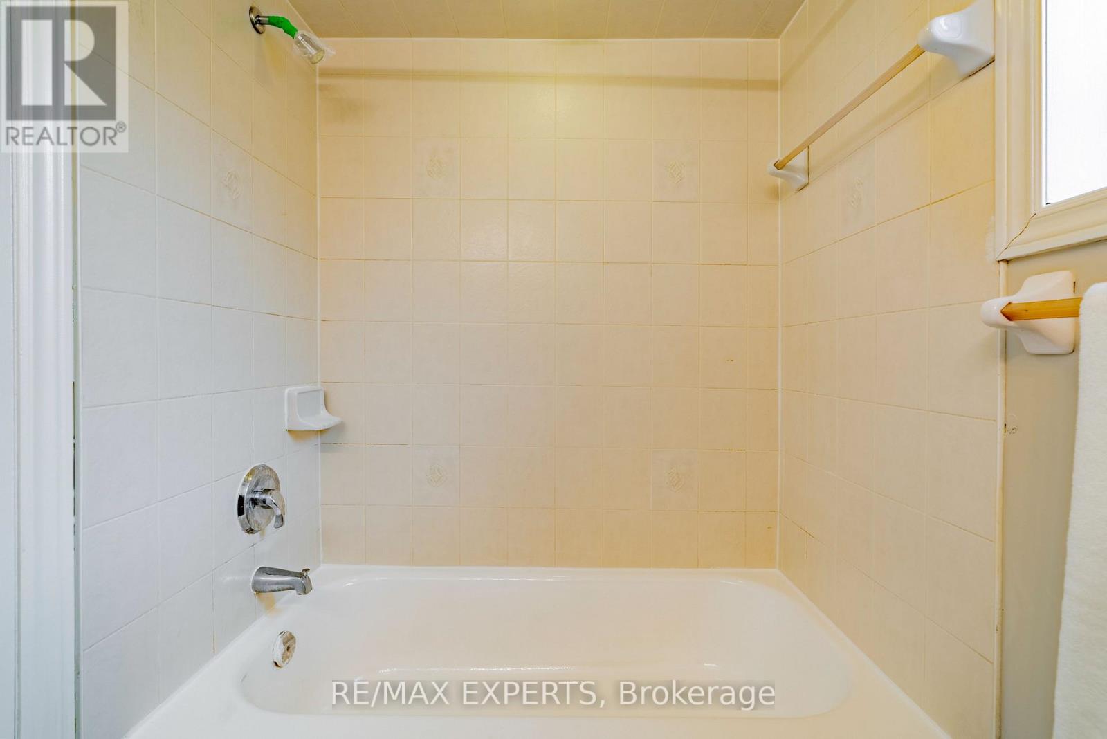 96 Sedgewick Circle, Brampton, Ontario  L7A 2P6 - Photo 33 - W13008680