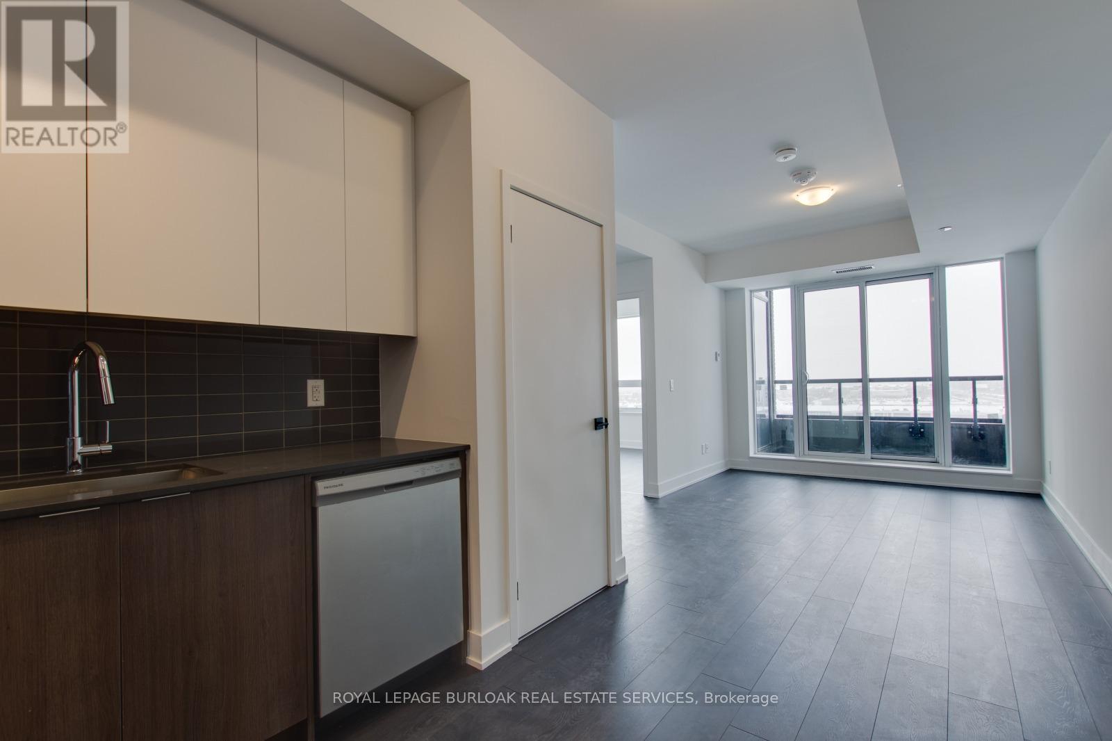 701 - 2481 Taunton Road, Oakville, Ontario  L6H 0G3 - Photo 7 - W13008684