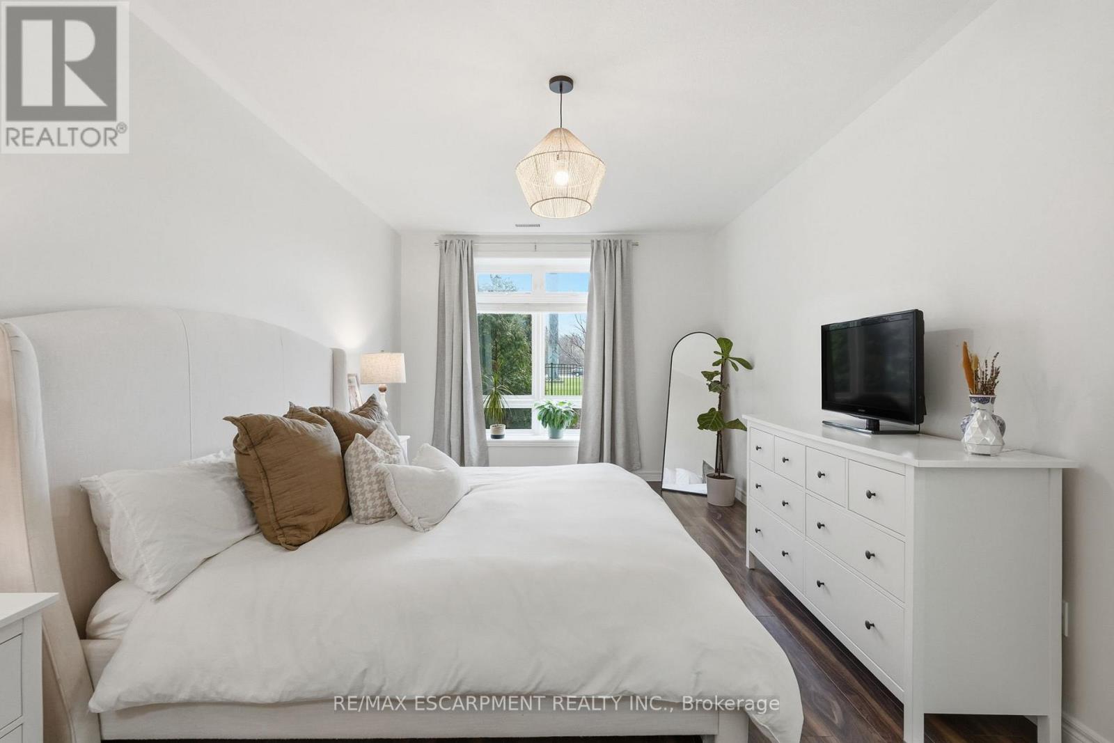 103 - 1980 Imperial Way, Burlington, Ontario  L7L 0E7 - Photo 31 - W13008766