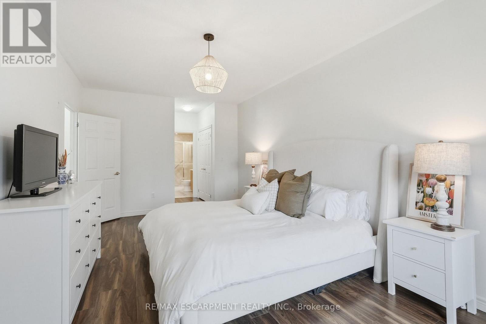 103 - 1980 Imperial Way, Burlington, Ontario  L7L 0E7 - Photo 32 - W13008766