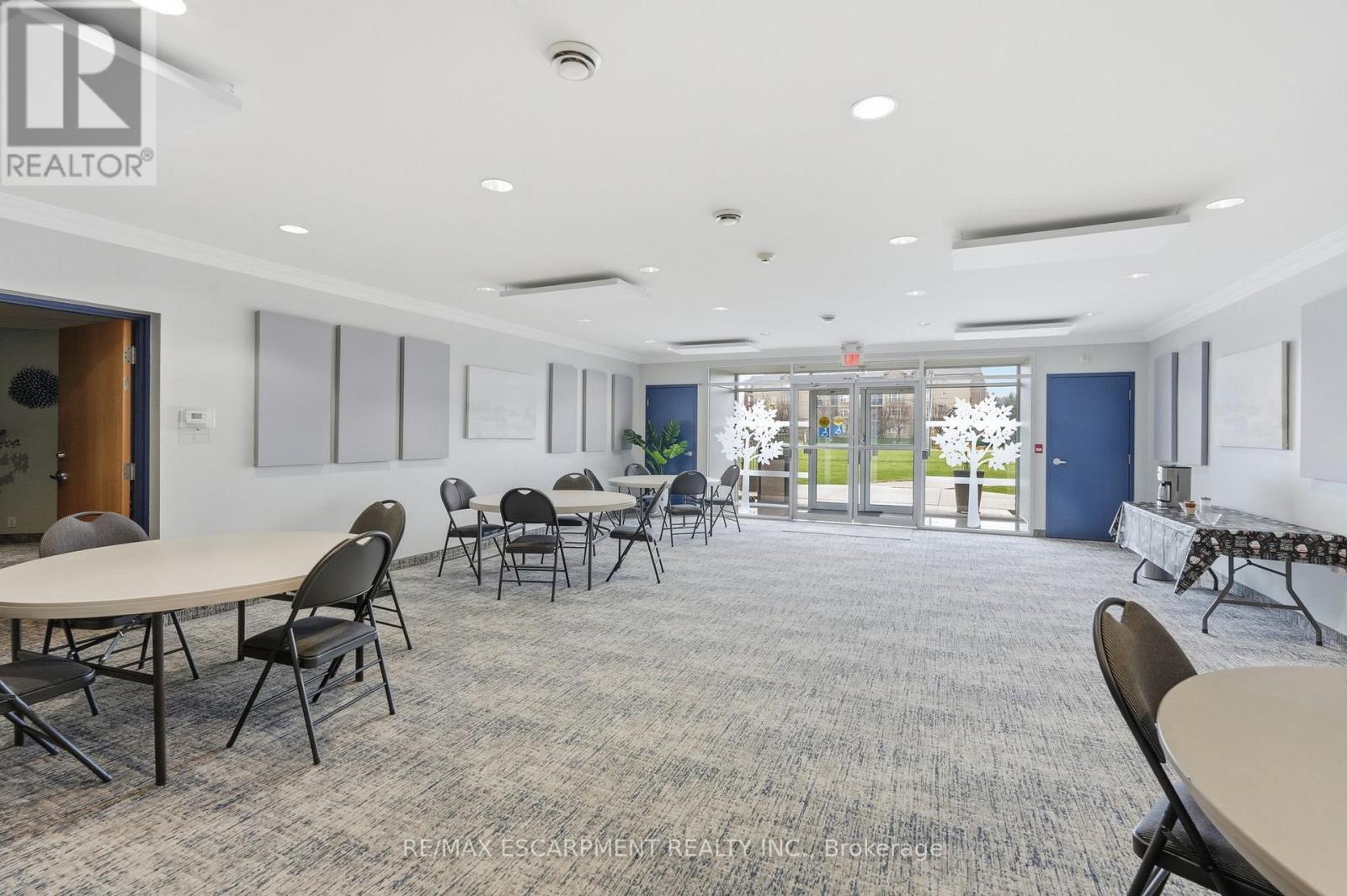 103 - 1980 Imperial Way, Burlington, Ontario  L7L 0E7 - Photo 44 - W13008766