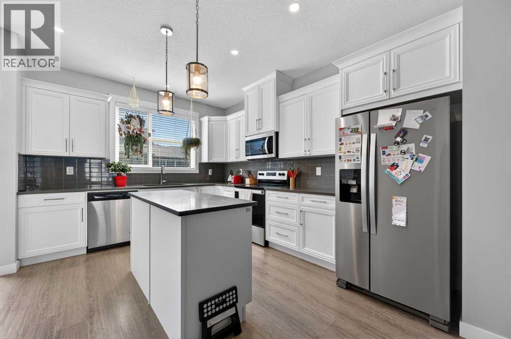 29 Skyview Parade NE, Calgary, Alberta  T3N 0V4 - Photo 9 - A2301319