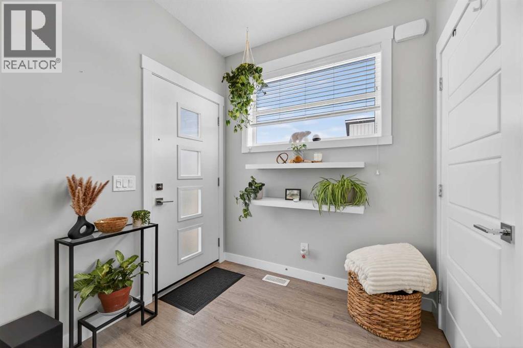 29 Skyview Parade NE, Calgary, Alberta  T3N 0V4 - Photo 3 - A2301319