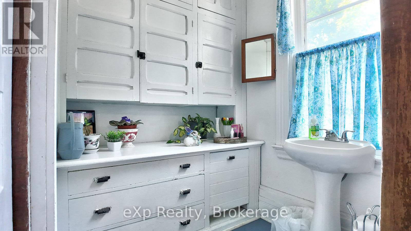 21 William Street N, Minto, Ontario  N0G 1M0 - Photo 19 - X12985128