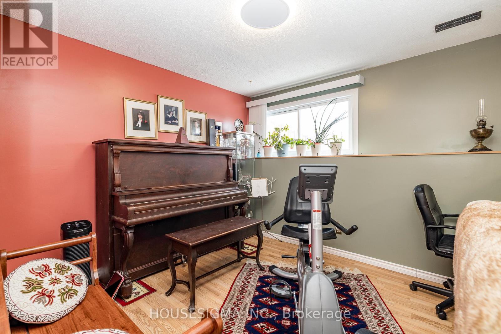 994 Charlton Drive, Ottawa, Ontario  K1J 8B3 - Photo 14 - X13008652