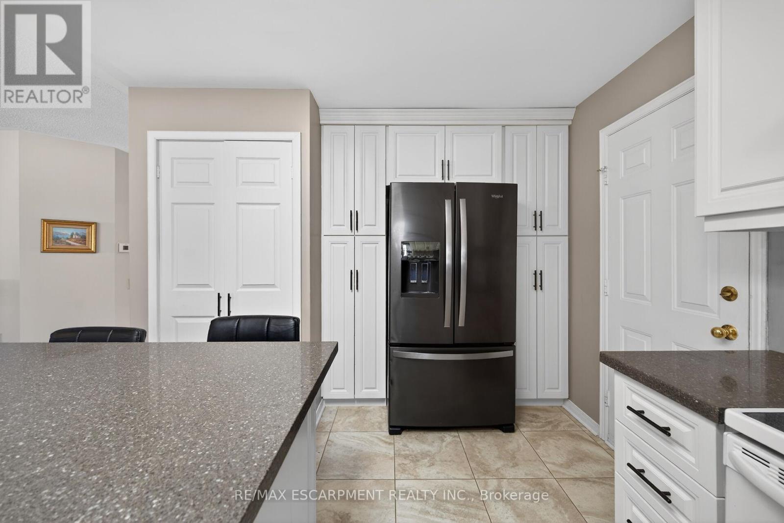 232 Silverbirch Boulevard, Hamilton, Ontario  L0R 1W0 - Photo 12 - X13008720