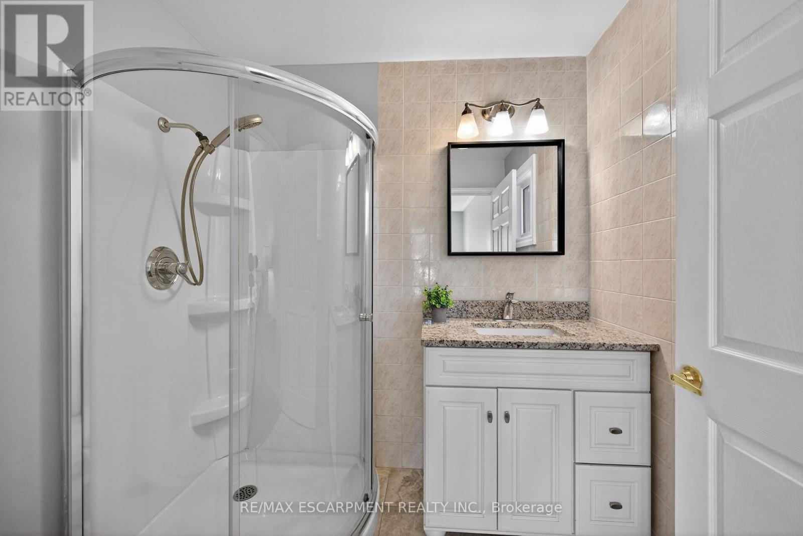 232 Silverbirch Boulevard, Hamilton, Ontario  L0R 1W0 - Photo 23 - X13008720