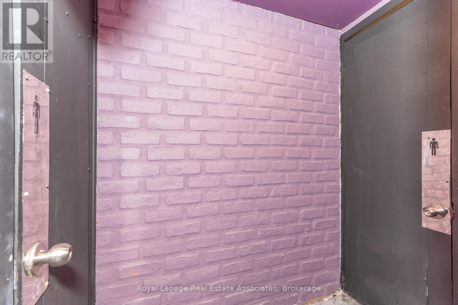 642 Bloor Street W, Toronto, Ontario  M6G 1K9 - Photo 10 - C12934902