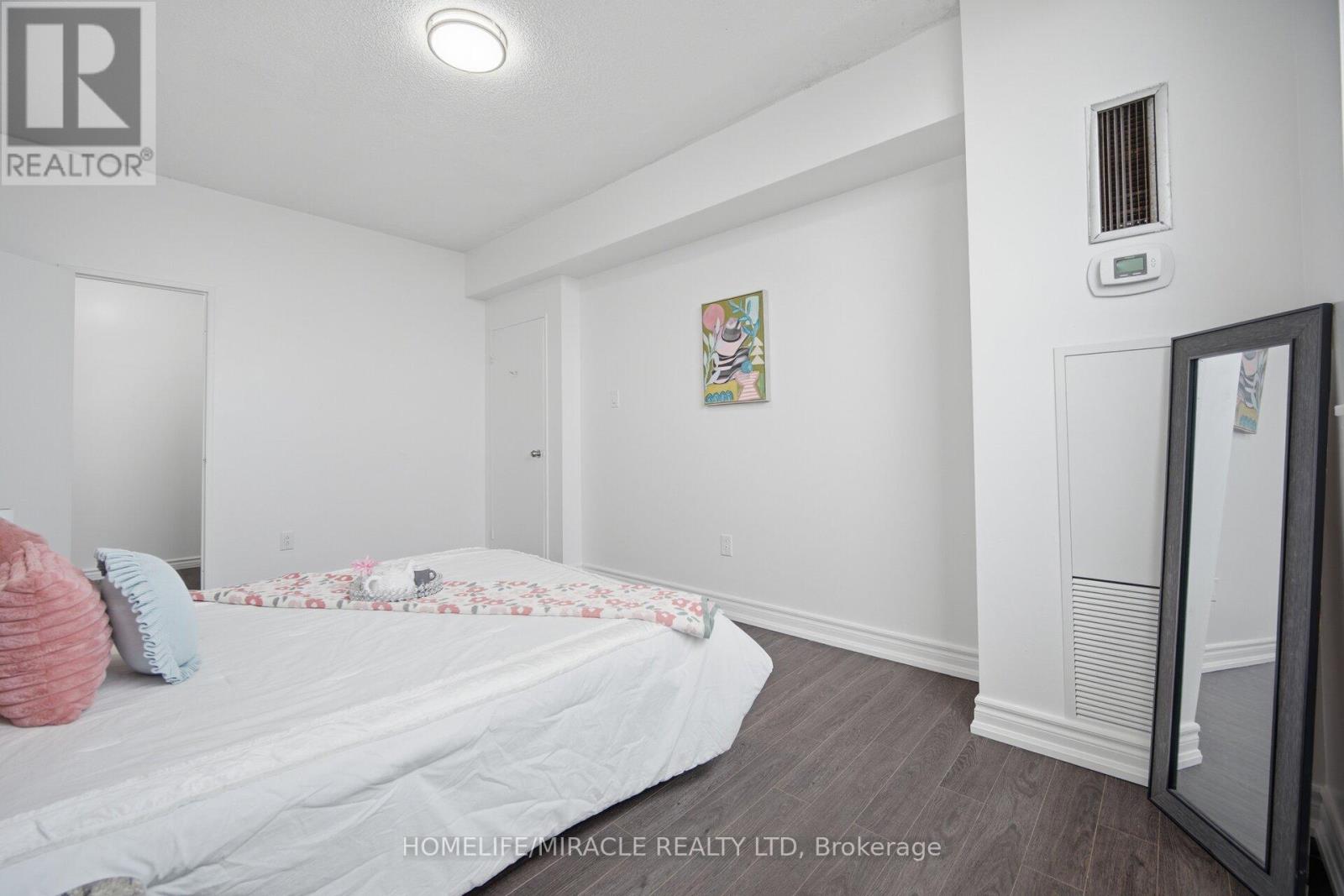 1703 - 100 Prudential Drive, Toronto, Ontario  M1P 4V4 - Photo 16 - E13008476