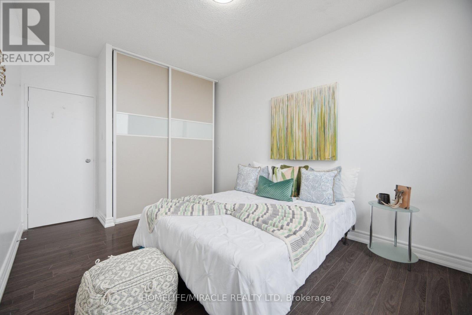 1703 - 100 Prudential Drive, Toronto, Ontario  M1P 4V4 - Photo 19 - E13008476