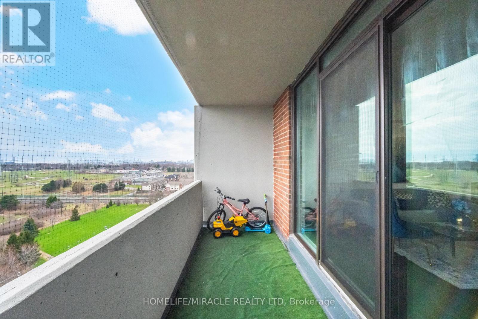 1703 - 100 Prudential Drive, Toronto, Ontario  M1P 4V4 - Photo 26 - E13008476