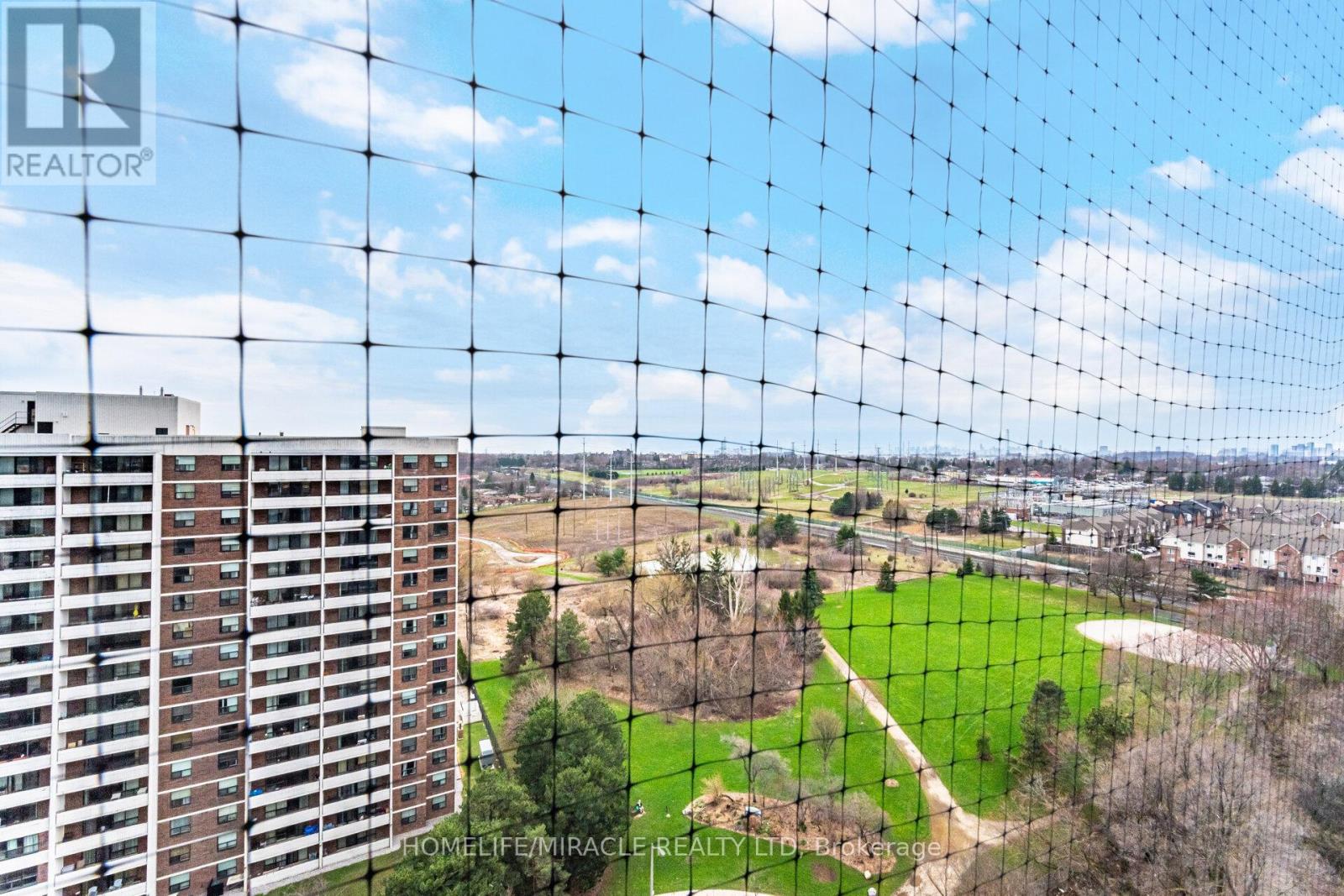 1703 - 100 Prudential Drive, Toronto, Ontario  M1P 4V4 - Photo 27 - E13008476