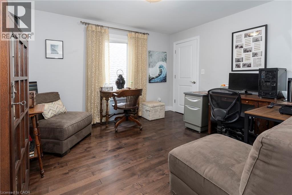 40 London Street N, Hamilton, Ontario  L8H 4B3 - Photo 14 - 40821144