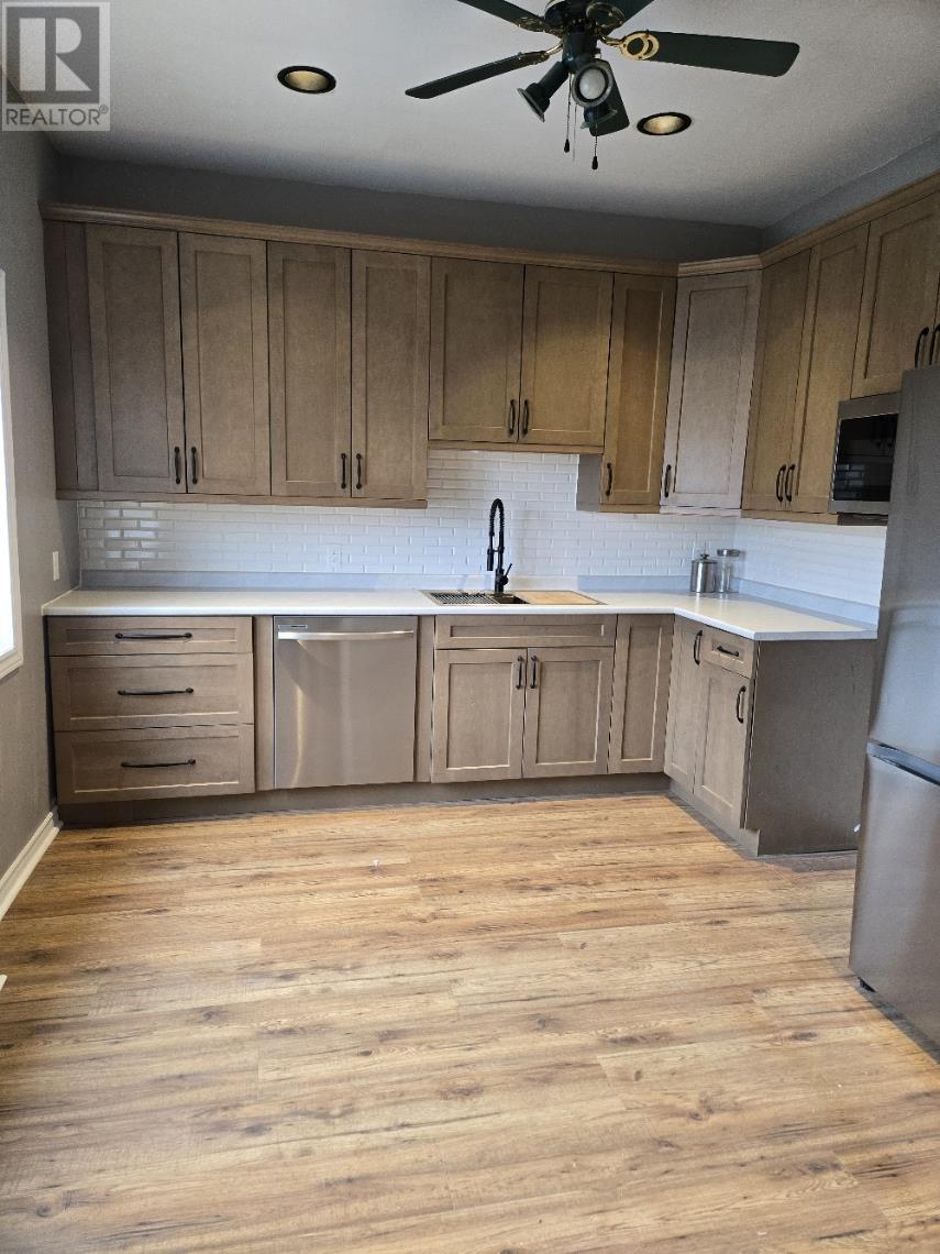 611 Wiley St, Thunder Bay, Ontario  P7C 3N9 - Photo 9 - TB2600723