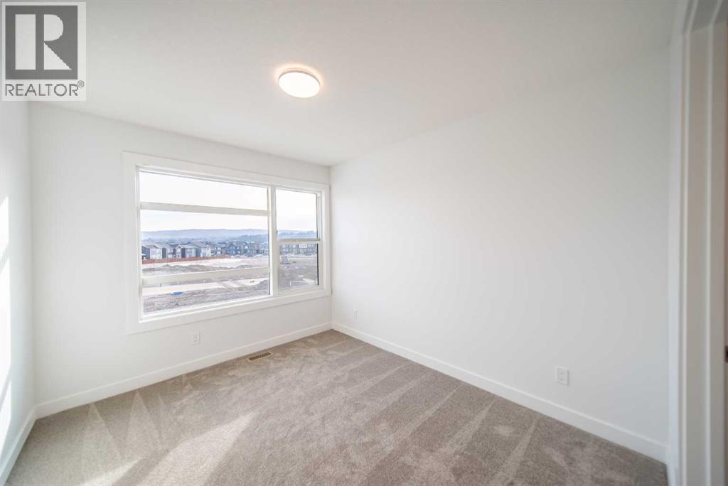 73 Royston Grove Nw, Calgary, Alberta  T3L 0M3 - Photo 28 - A2291753