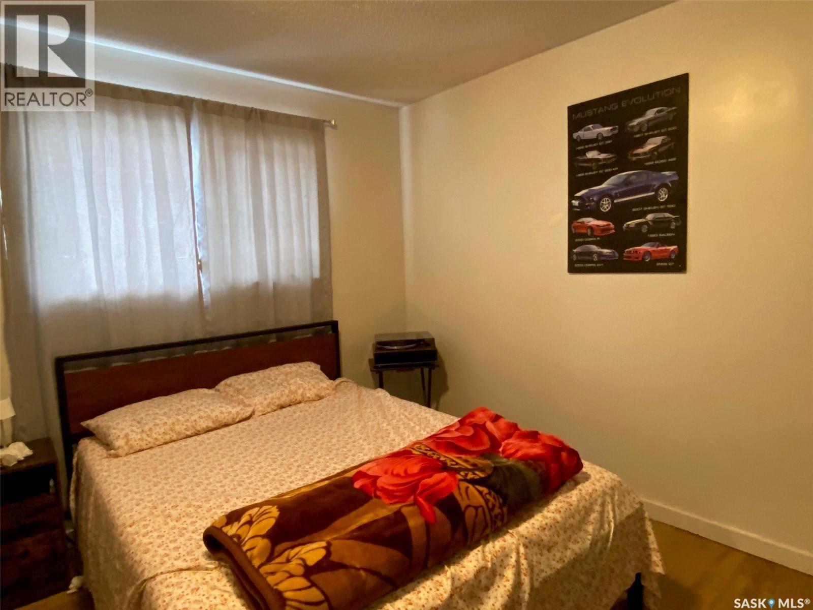 31 Irwin Avenue, Yorkton, Saskatchewan  S3N 4C6 - Photo 6 - SK033026