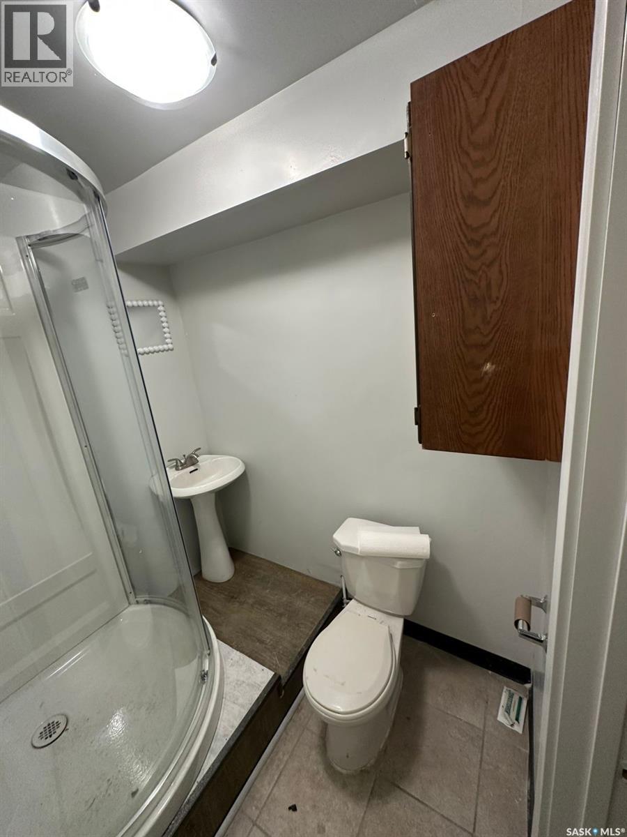 31 Irwin Avenue, Yorkton, Saskatchewan  S3N 4C6 - Photo 9 - SK033026