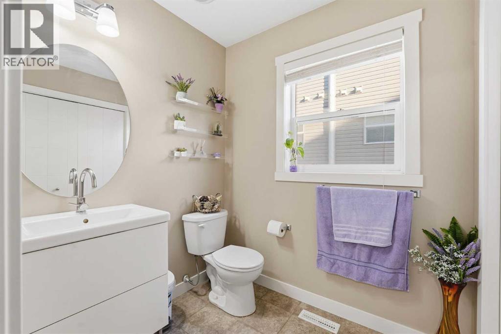 427 Redstone View Ne, Calgary, Alberta  T3N 1B5 - Photo 19 - A2296262