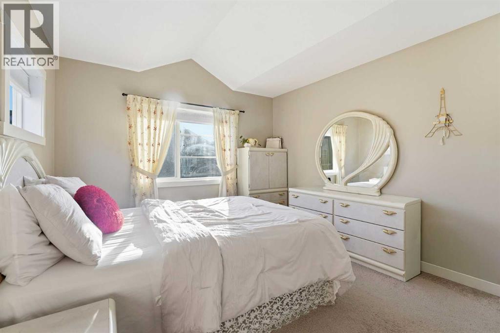 427 Redstone View Ne, Calgary, Alberta  T3N 1B5 - Photo 21 - A2296262