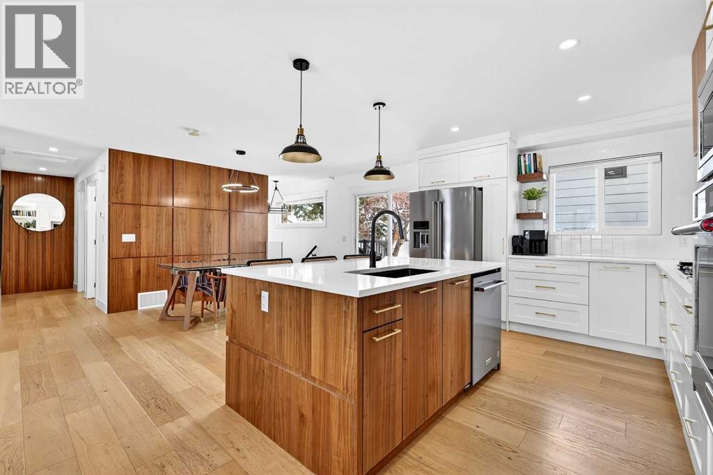 6323 Crowchild Trail SW, Calgary, Alberta  T3E 5R6 - Photo 9 - A2297839