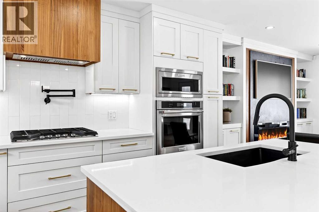 6323 Crowchild Trail SW, Calgary, Alberta  T3E 5R6 - Photo 12 - A2297839