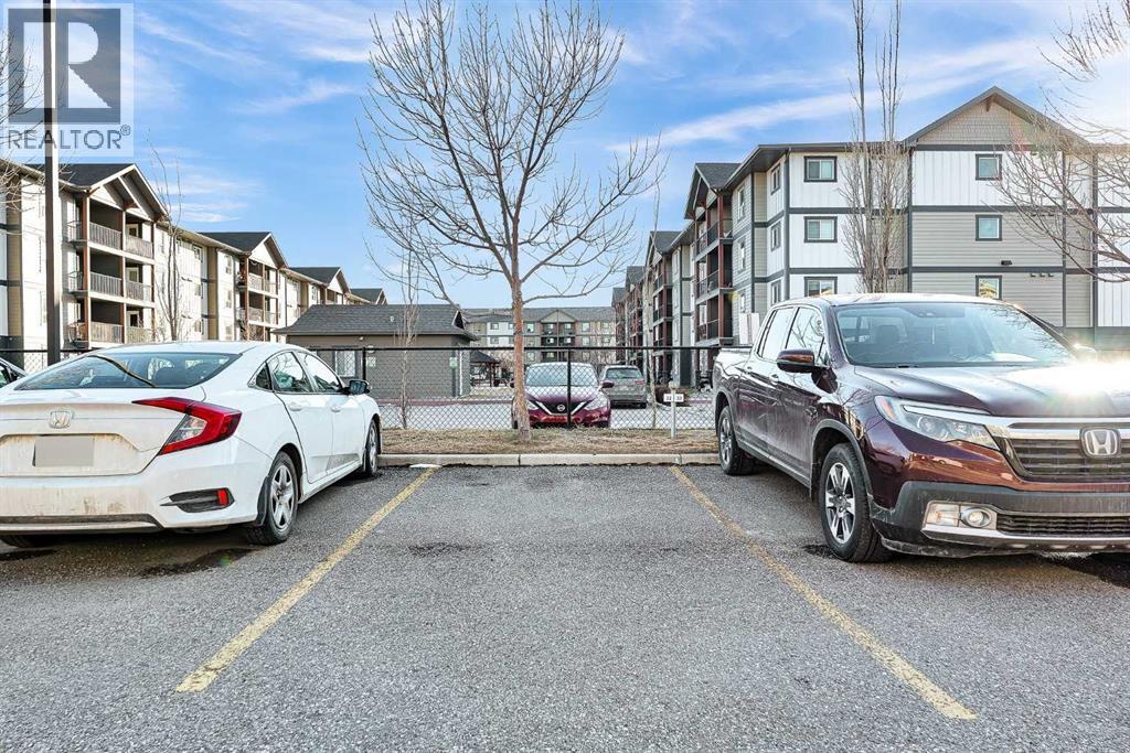 2215, 4 Kingsland Close SE, Airdrie, Alberta  T4A 0J3 - Photo 28 - A2301596