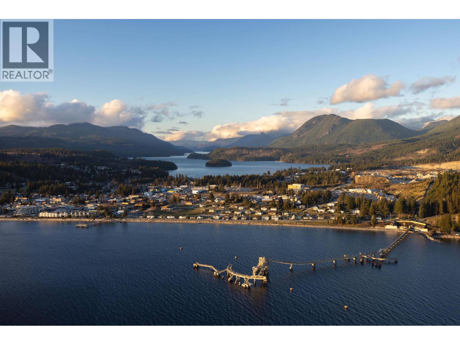 8127 Redrooffs Road, Halfmoon Bay, British Columbia  V7Z 1A7 - Photo 23 - R3112398