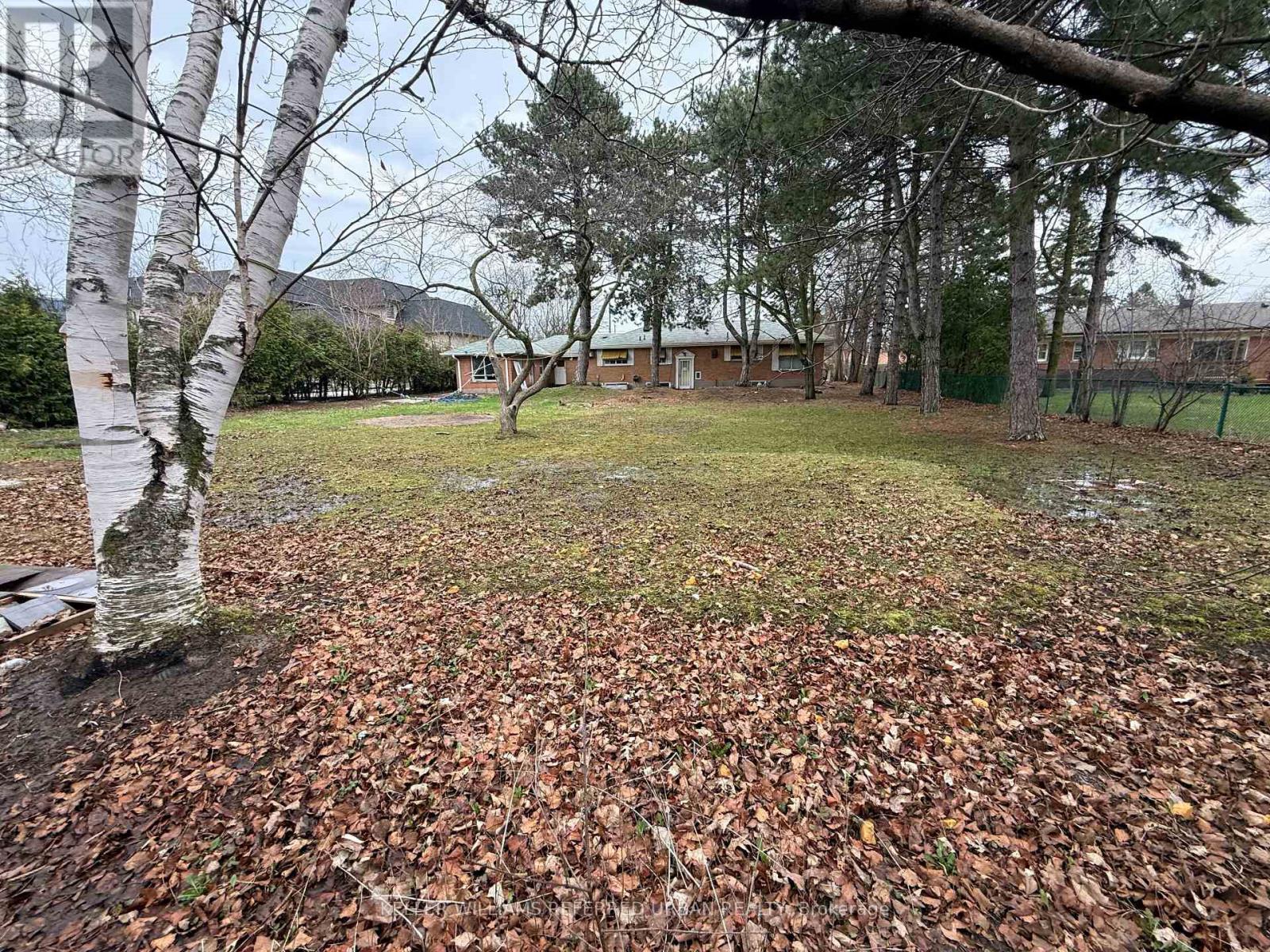 62 Glen Watford Drive, Toronto, Ontario  M1S 2C5 - Photo 2 - E13008560