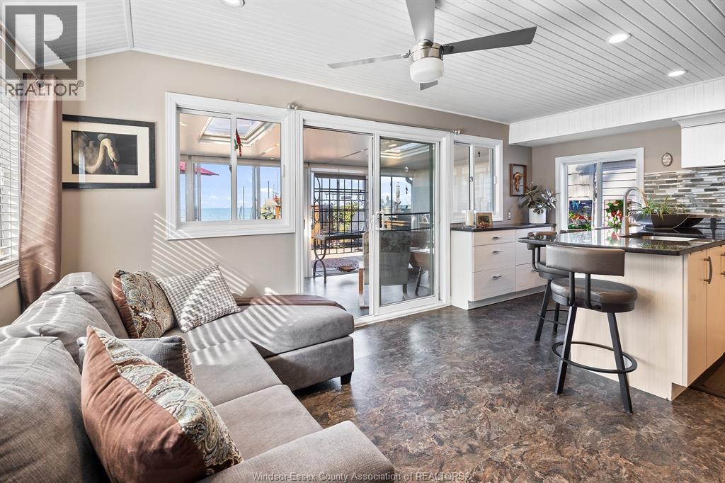 1362 Edgewater, Lakeshore, Ontario  N0R 1A0 - Photo 5 - 26008369