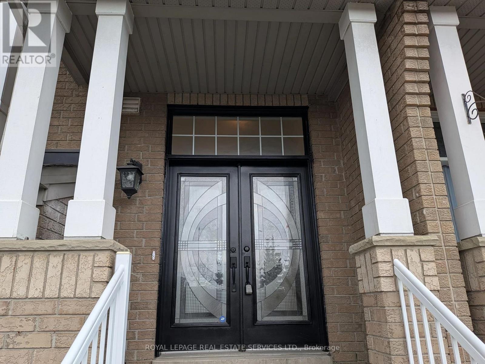 6544 Opera Glass Crescent, Mississauga, Ontario  L5W 1S1 - Photo 3 - W13008166