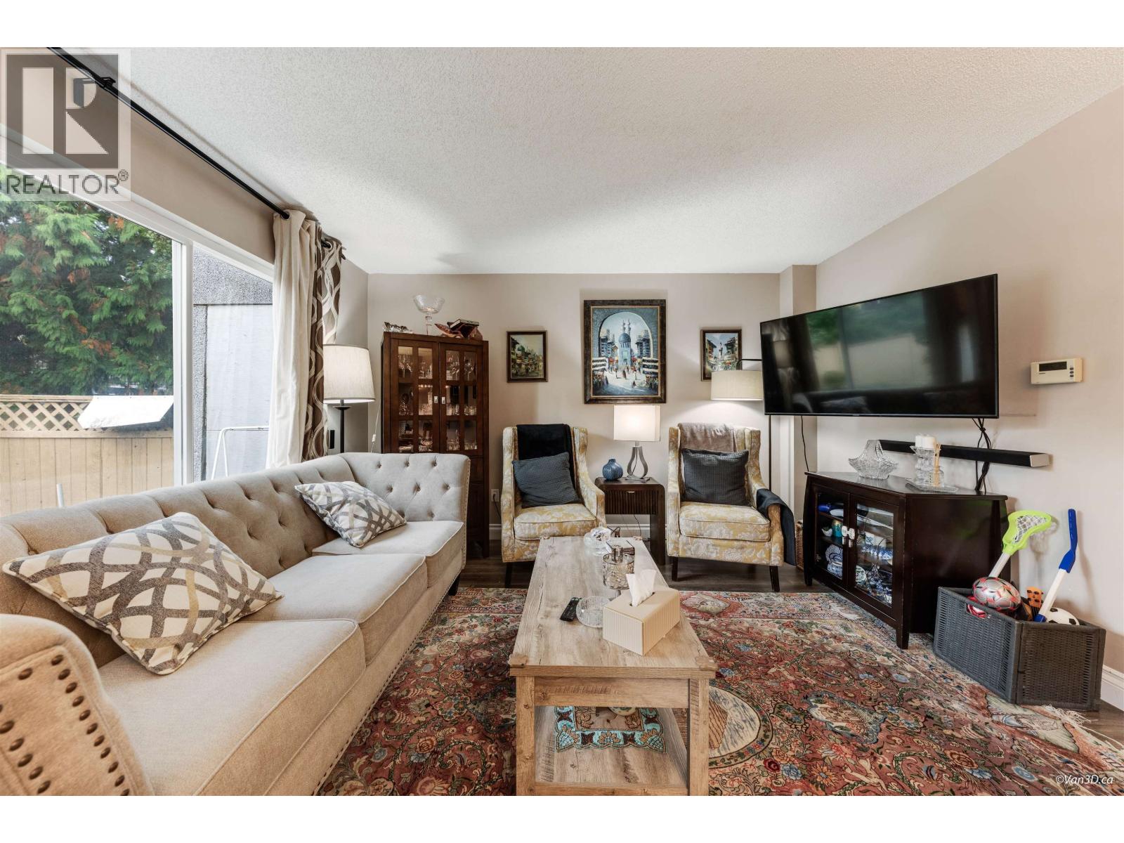 3010 Firbrook Place, Coquitlam, British Columbia  V3C 4B3 - Photo 3 - R3112408