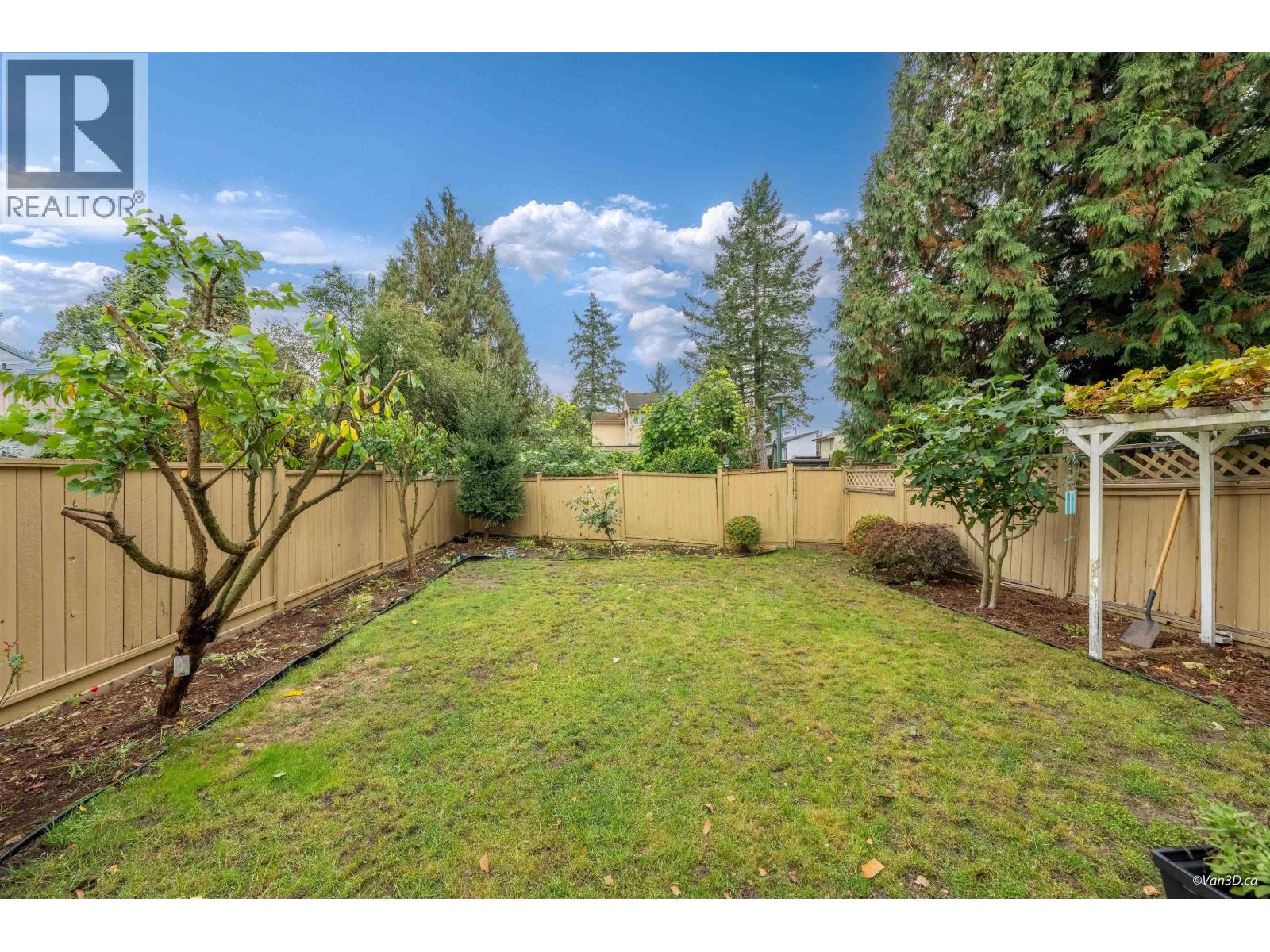 3010 Firbrook Place, Coquitlam, British Columbia  V3C 4B3 - Photo 35 - R3112408