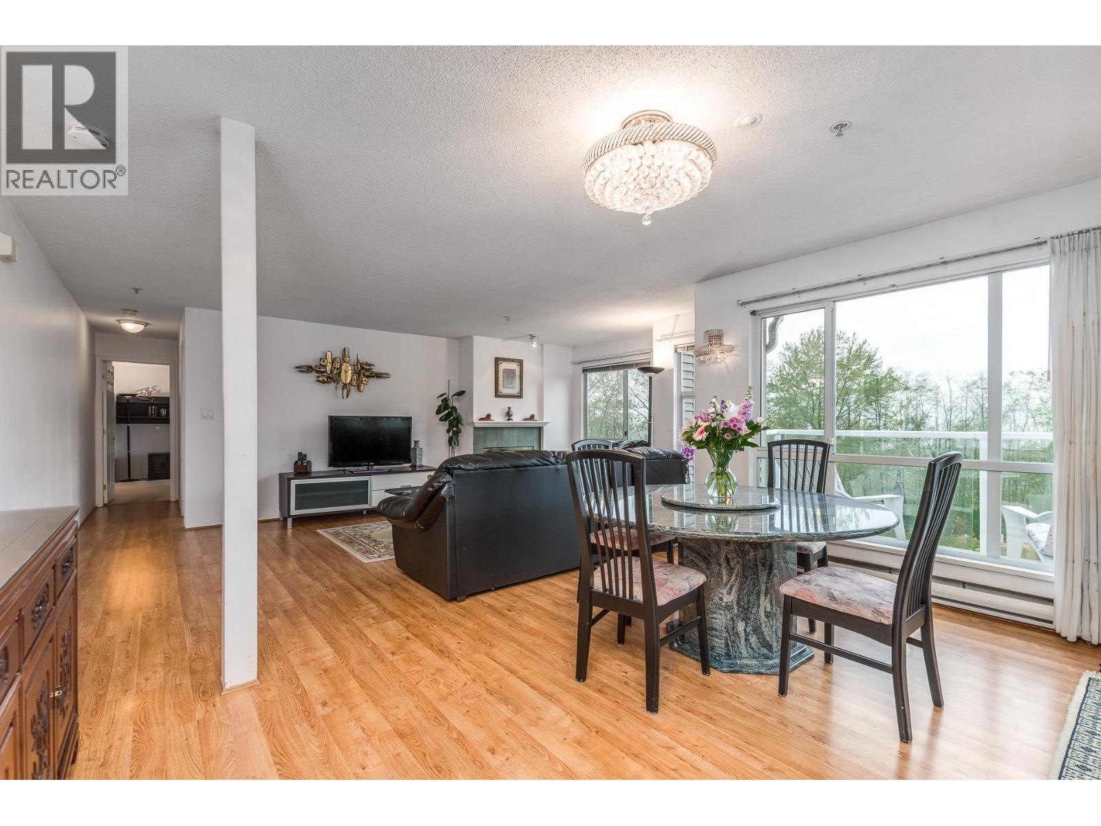 1143 O'flaherty Gate, Port Coquitlam, British Columbia  V3C 6H2 - Photo 10 - R3112424