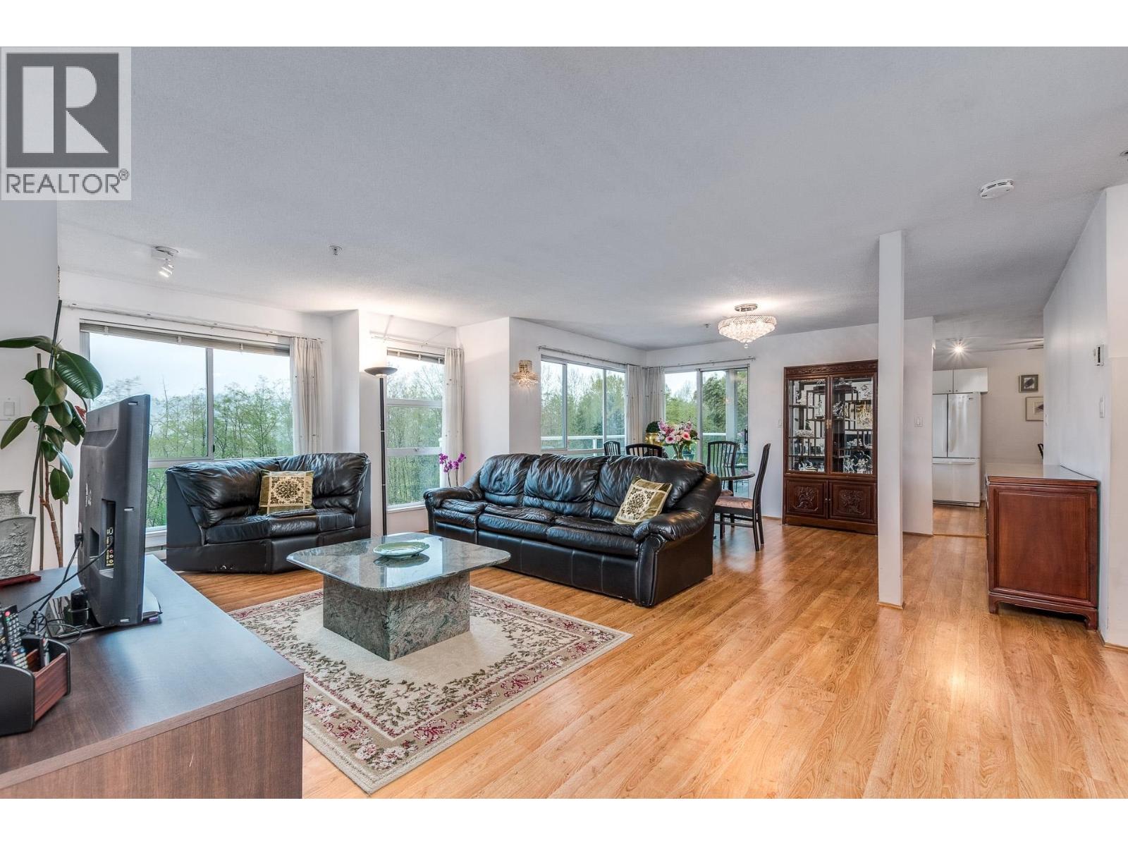 1143 O'flaherty Gate, Port Coquitlam, British Columbia  V3C 6H2 - Photo 5 - R3112424