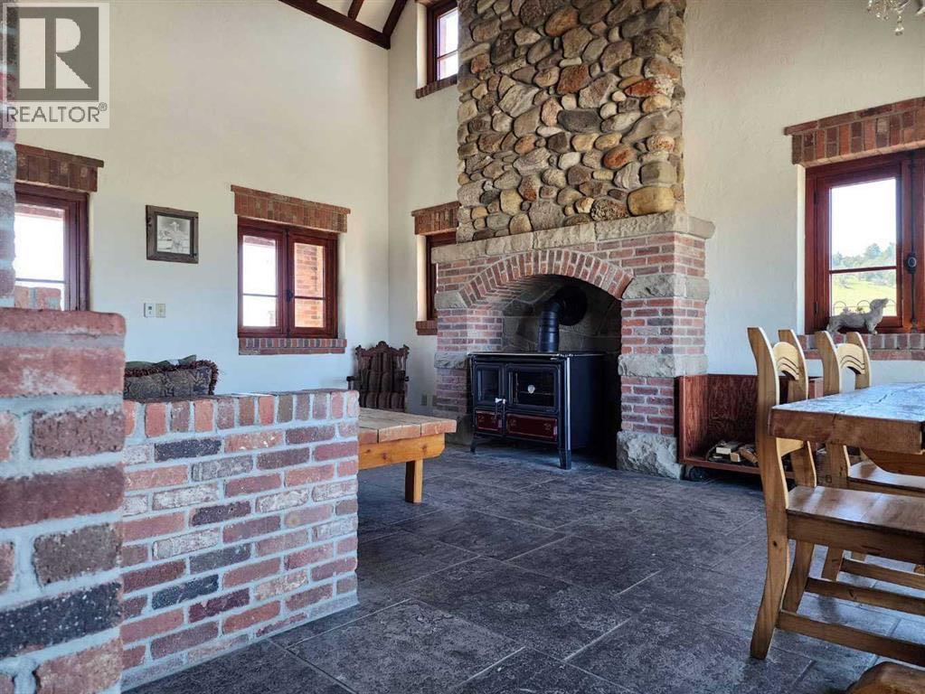 1029 Twp Rd  8-4, Cowley, Alberta  T0K 0P0 - Photo 20 - A2301703