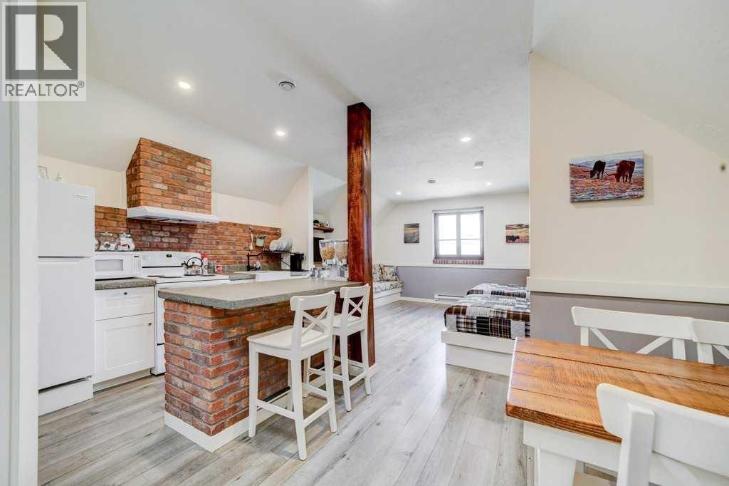 1029 Twp Rd  8-4, Cowley, Alberta  T0K 0P0 - Photo 35 - A2301703