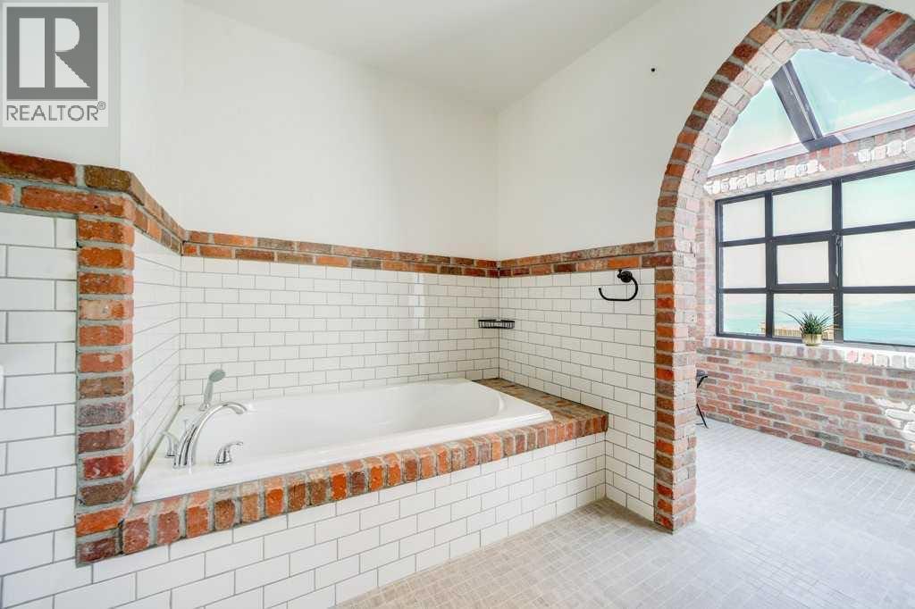 1029 Twp Rd  8-4, Cowley, Alberta  T0K 0P0 - Photo 8 - A2301703