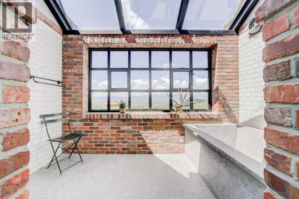 1029 Twp Rd  8-4, Cowley, Alberta  T0K 0P0 - Photo 9 - A2301703